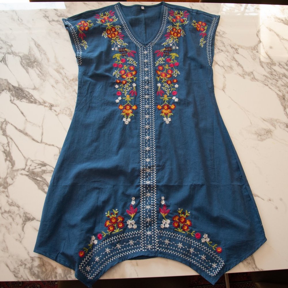 Ladies Blue & Floral Embroidered Dress or Bathing Suit Cover Up or Tunic Medium